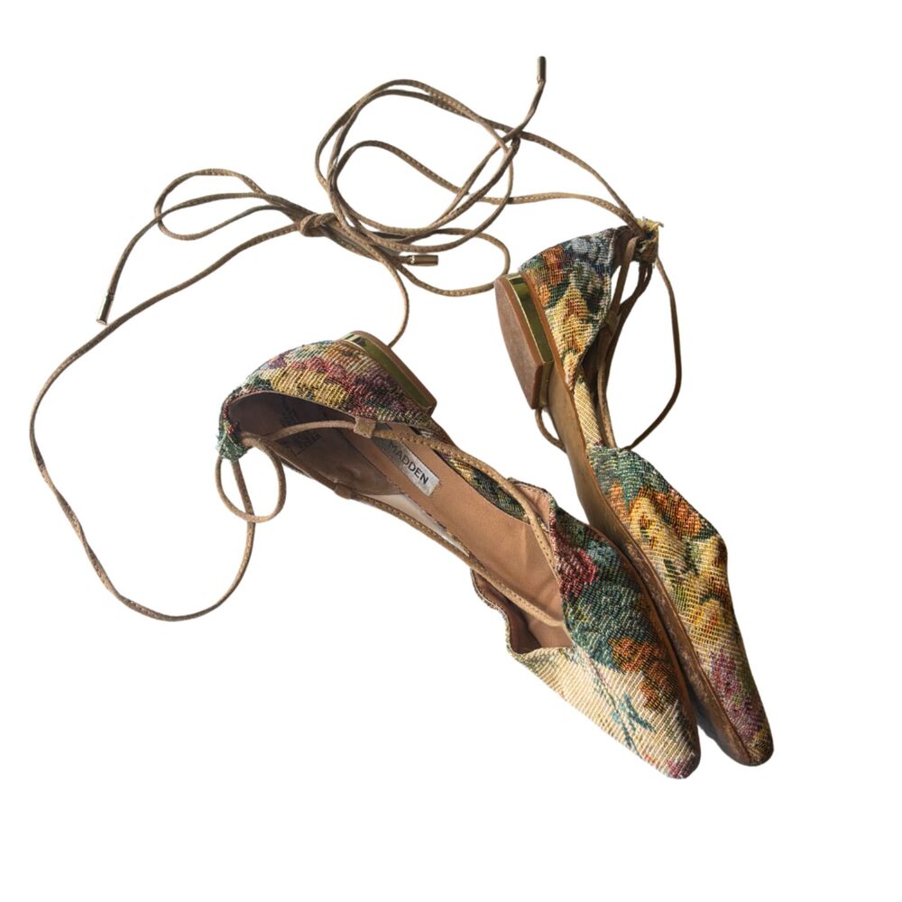 Steve Madden Floral Lace-Up Walkie Flats | Vintage Tapestry Ballet Shoes - Picture 4 of 12